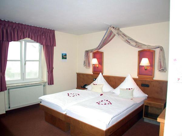 Hotel "Untere Muehle" Schwabmuhlhausen Экстерьер фото